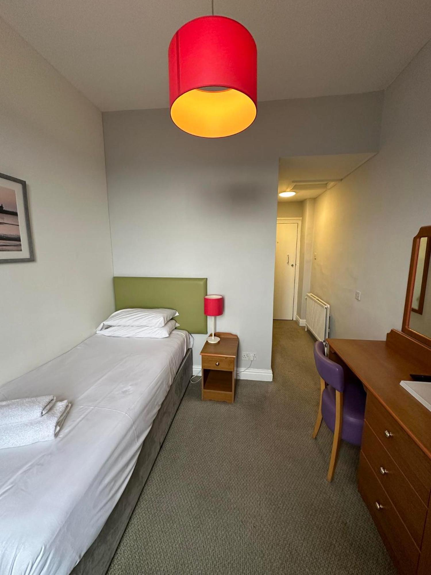 The Imperial Hotel 엑스머스 외부 사진