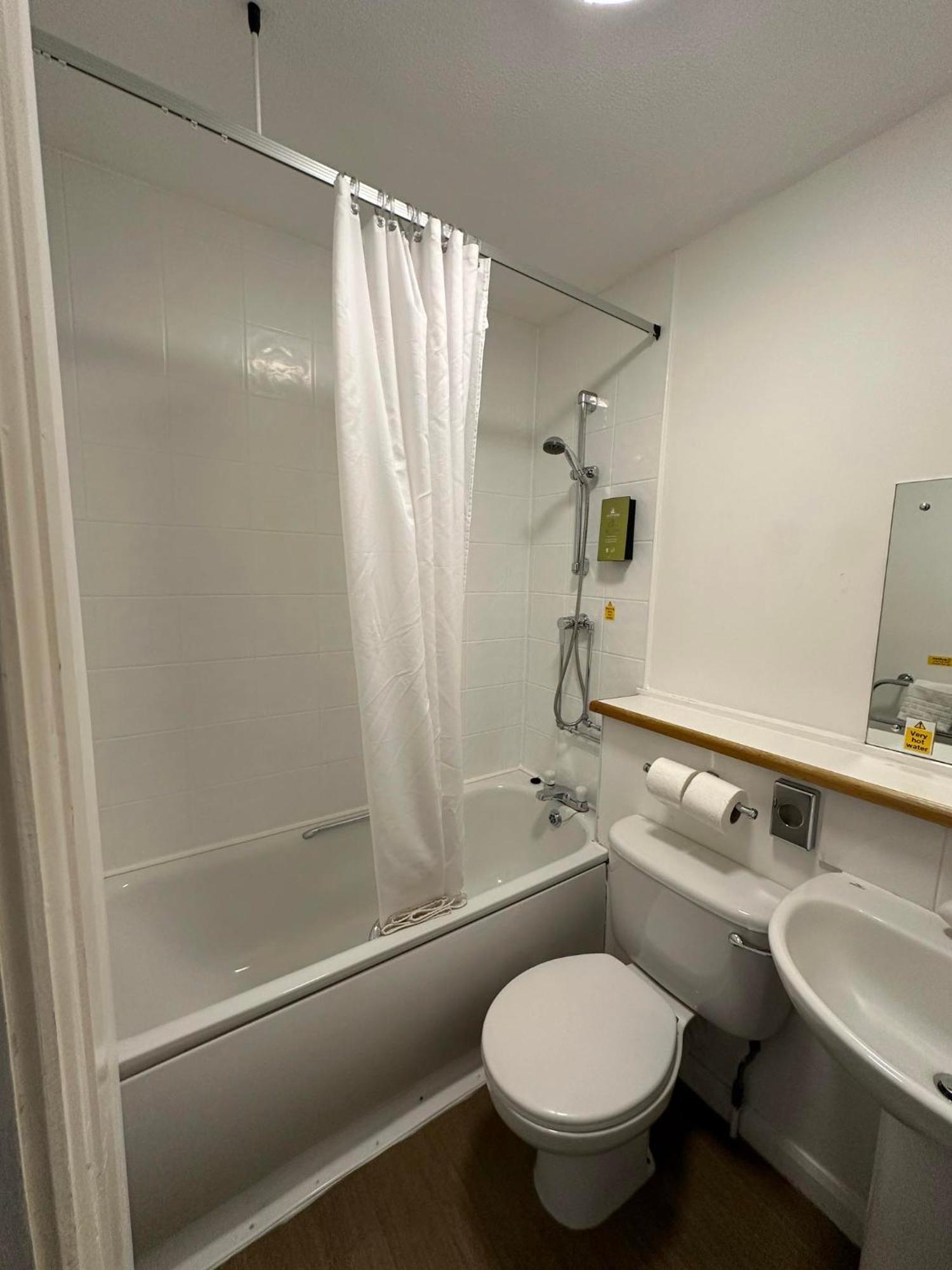 The Imperial Hotel 엑스머스 외부 사진
